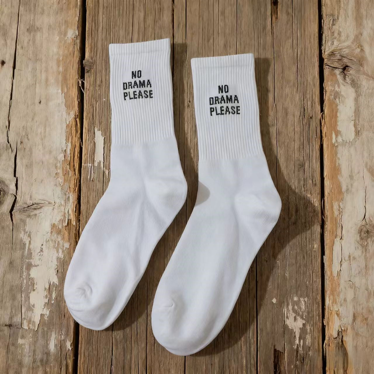 Preppy Street Letter-Print Socks