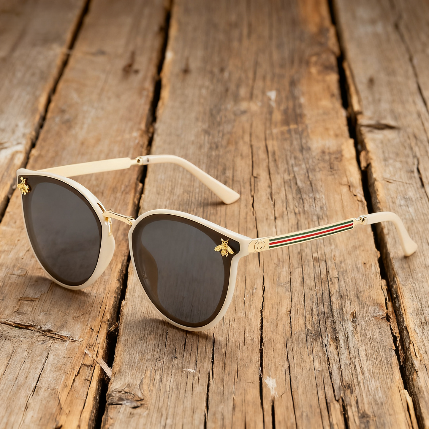 Vintage Round-Frame Little Bee Sunglasses