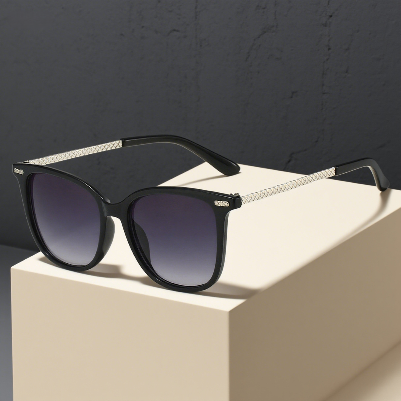 Vintage Fashion Square Sunglasses