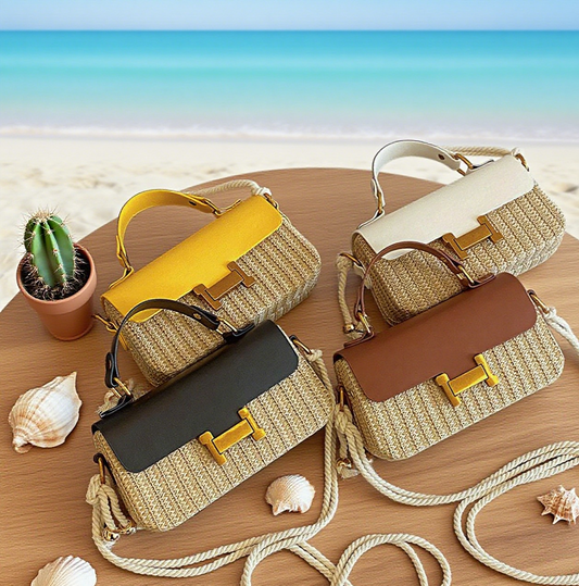 Beach handle straw crossbody bag