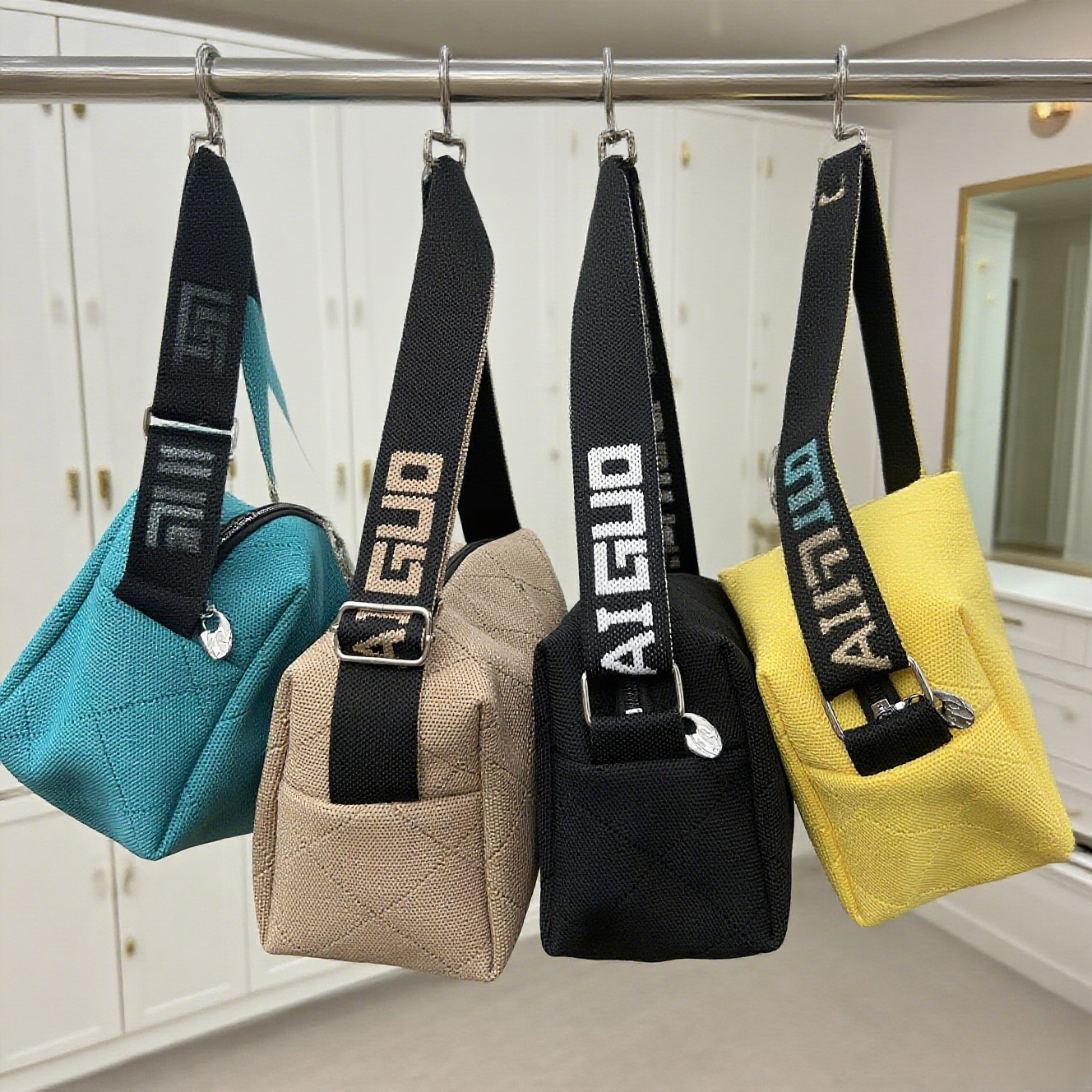 Lightweight knitted crossbody bag