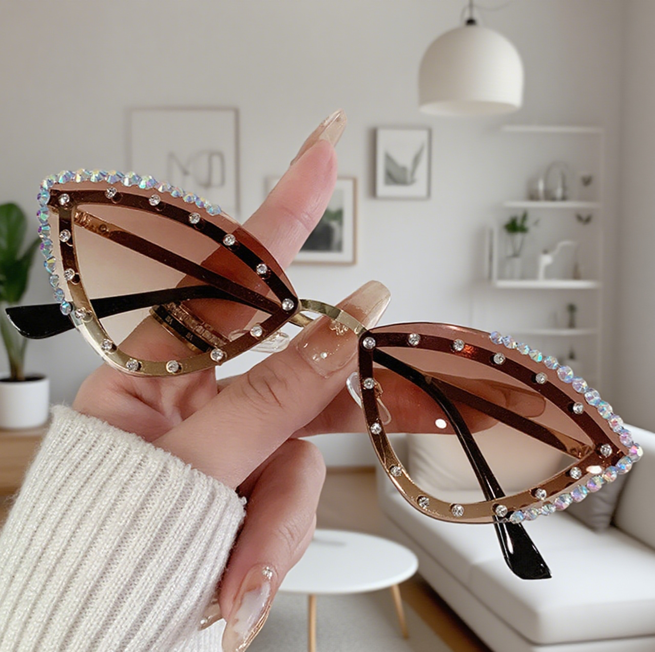 Cat-Eye Diamond-Encrusted Trendy Sunglasses