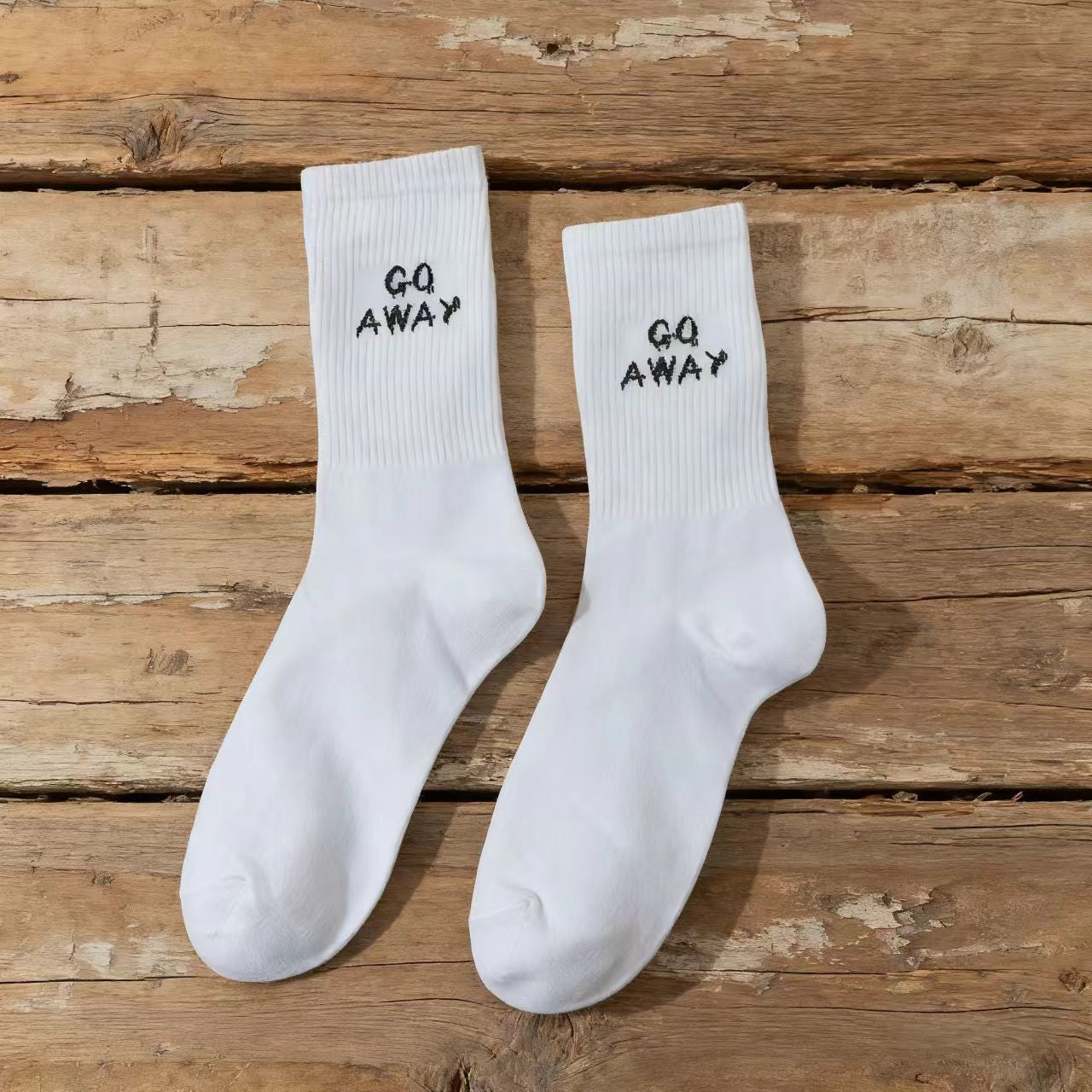 Preppy Street Letter-Print Socks