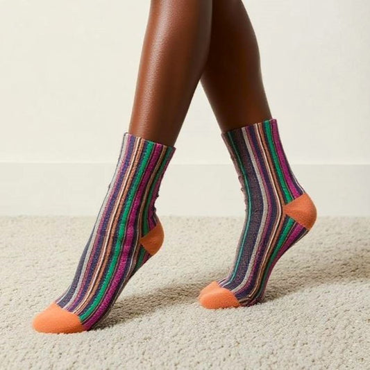 Retro Vertical Stripes Color-Trimmed Socks