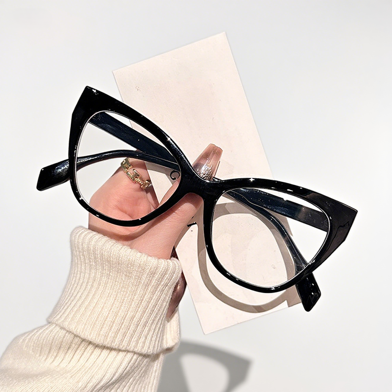 Lightweight Cat-Eye Blue-Light Blocking Glasses