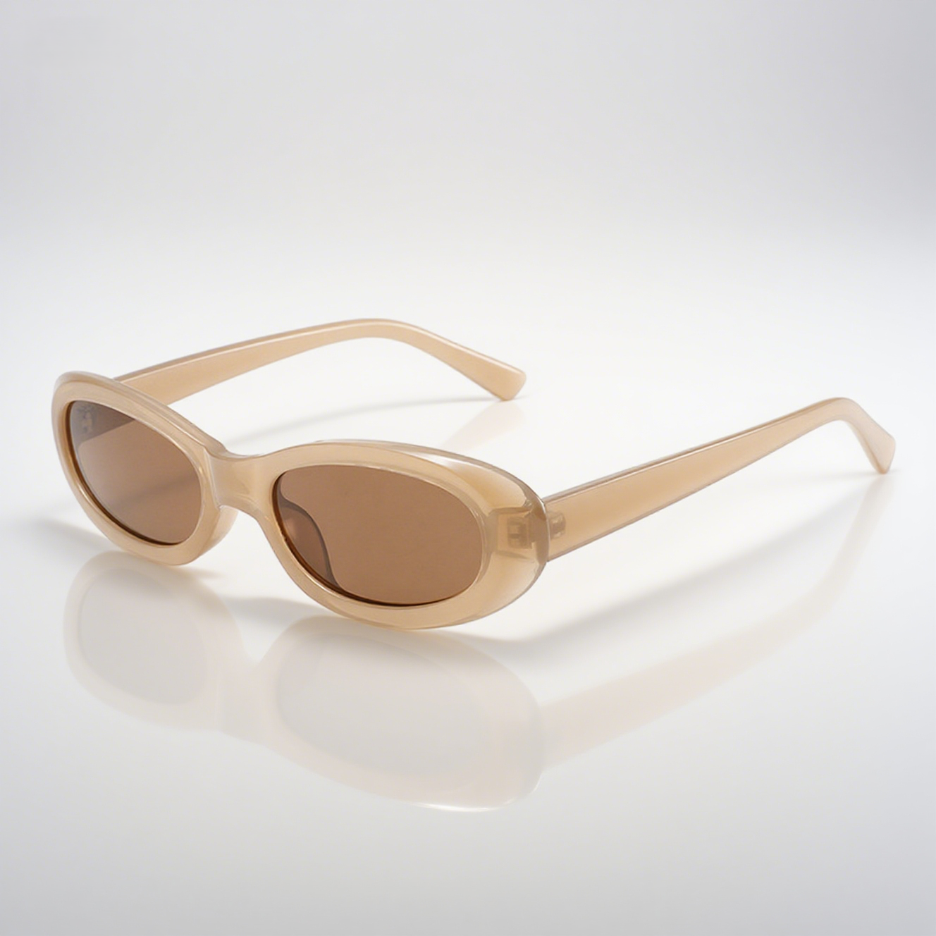 Trendy Oval Cat-Eye Sunglasses