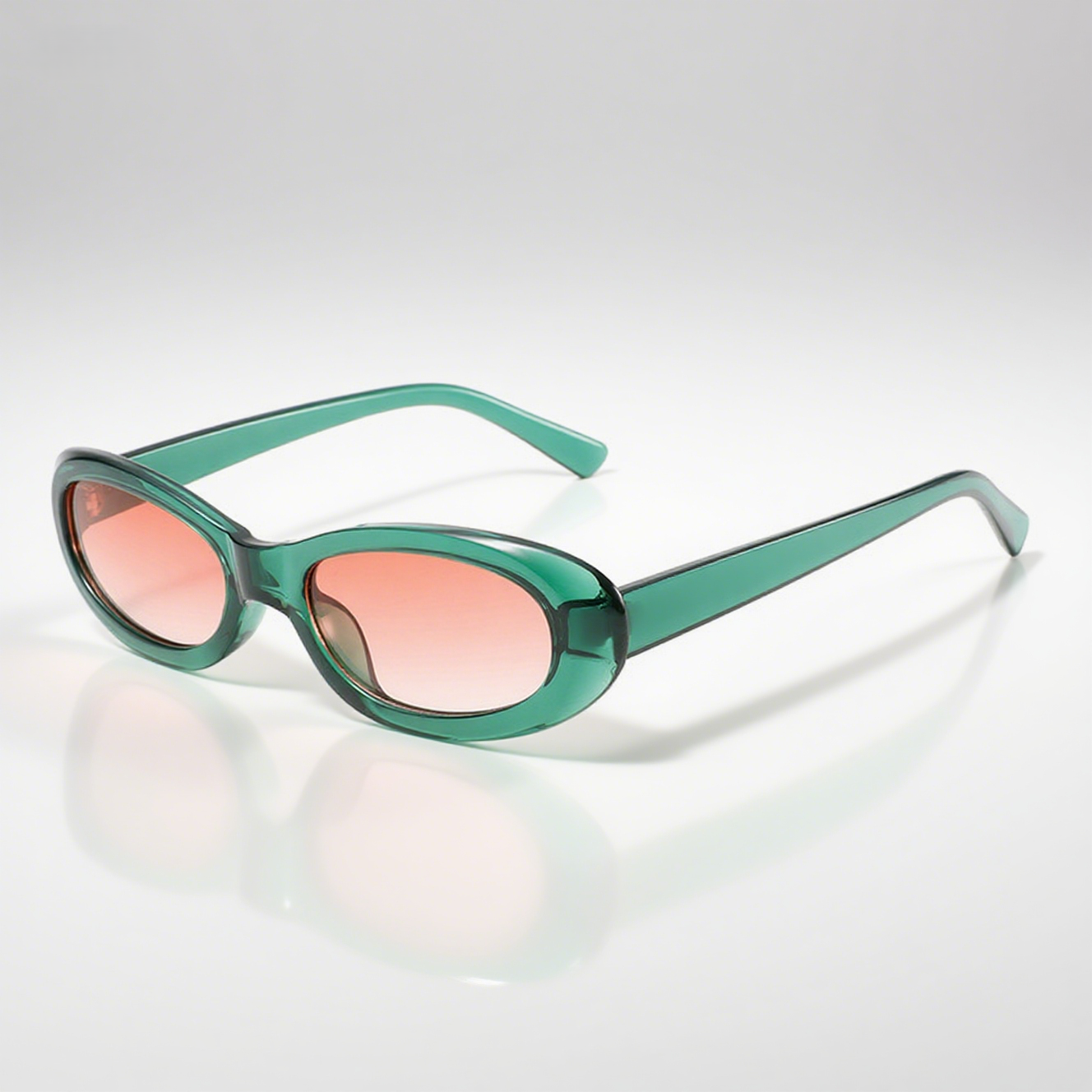 Trendy Oval Cat-Eye Sunglasses