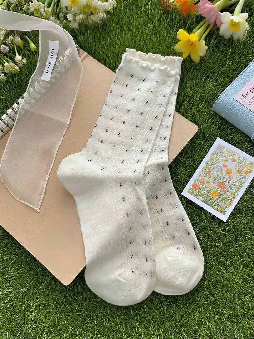 Breathable Small Floral Fungus Side Socks