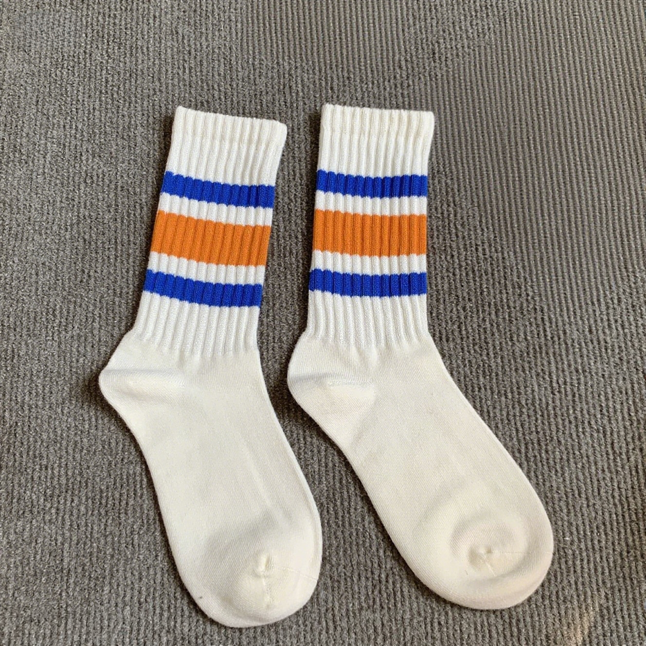 Contrast Striped Athletic Socks