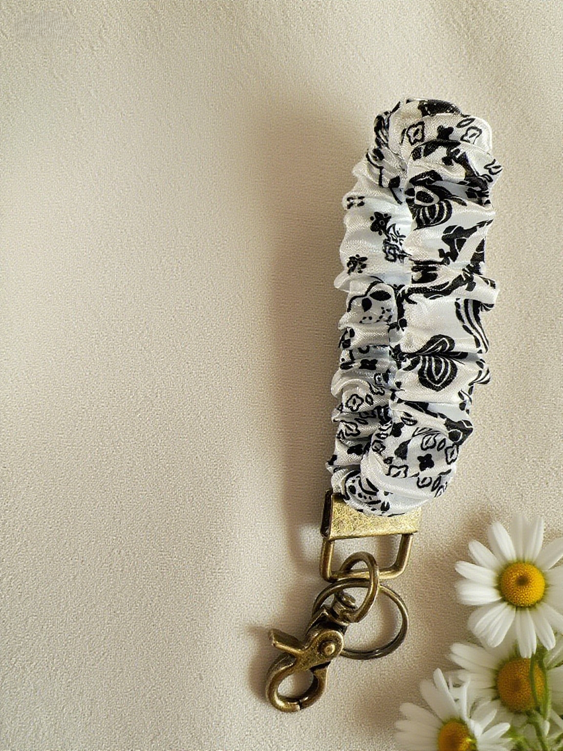 Floral & Checkered Scrunchie Keychain