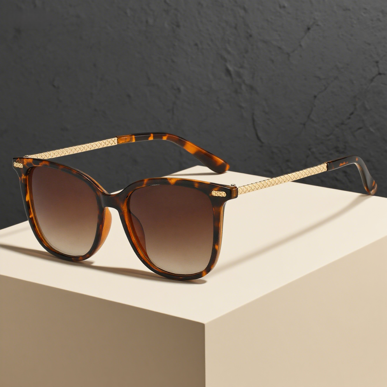 Vintage Fashion Square Sunglasses