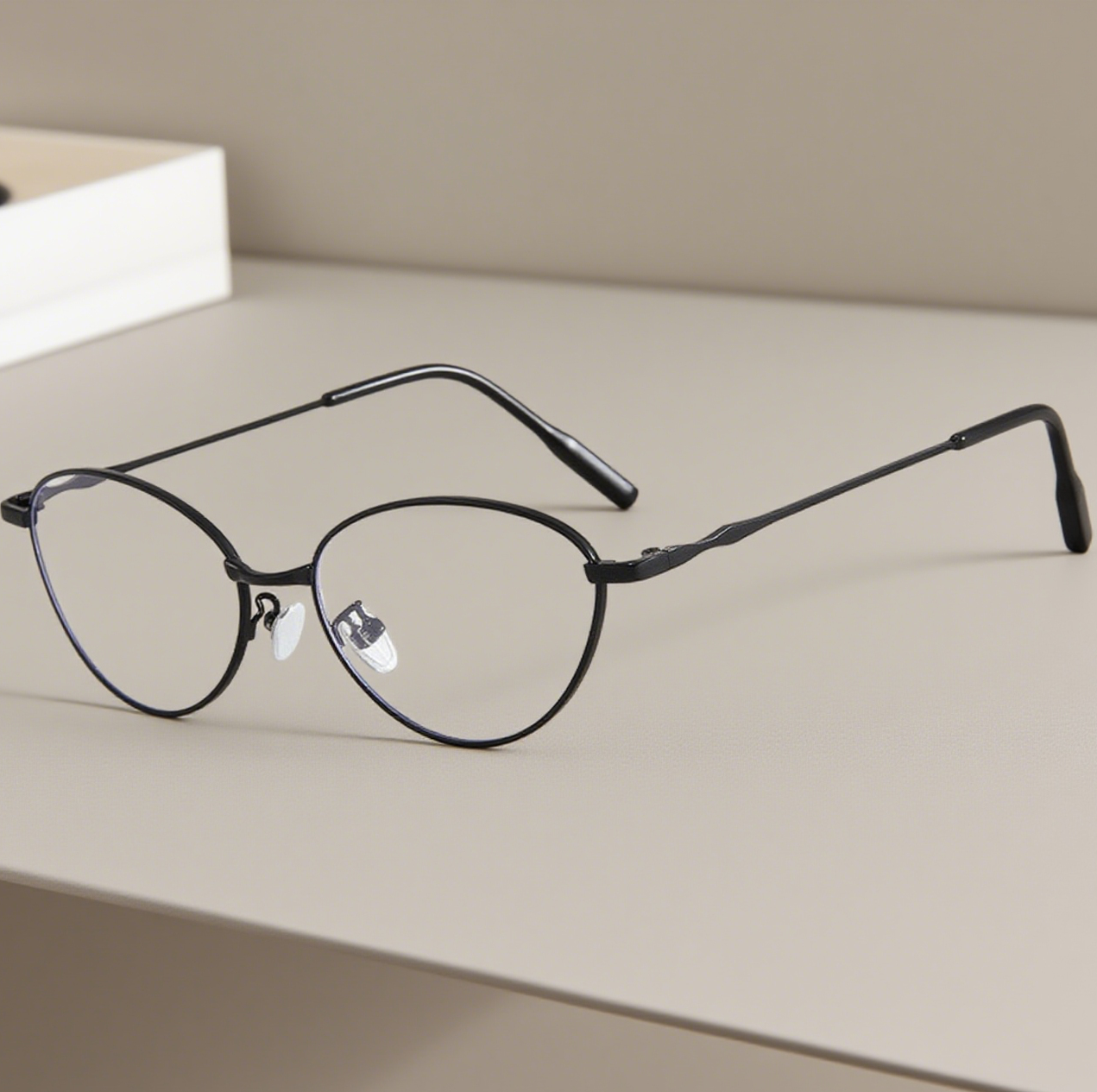 Gold Wire Oval Small-Frame Flat Glasses