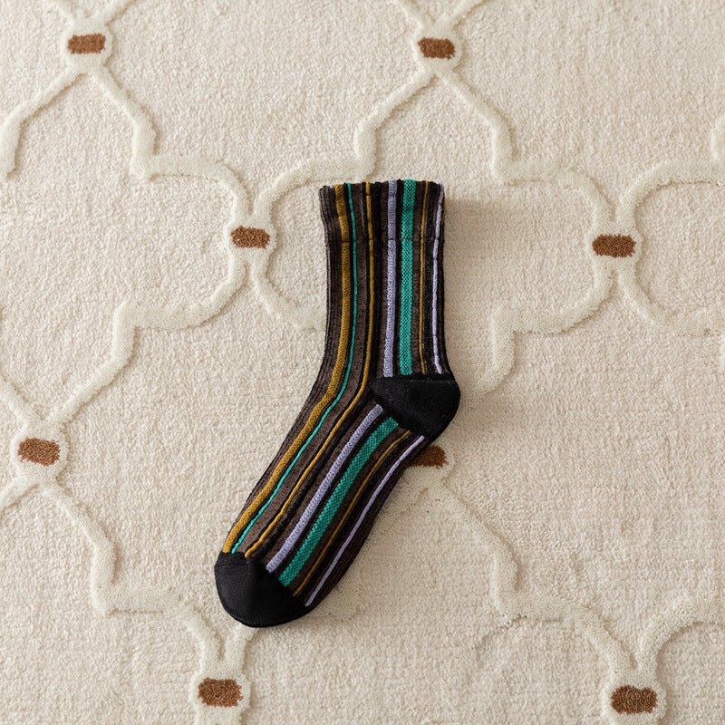 Retro Vertical Stripes Color-Trimmed Socks