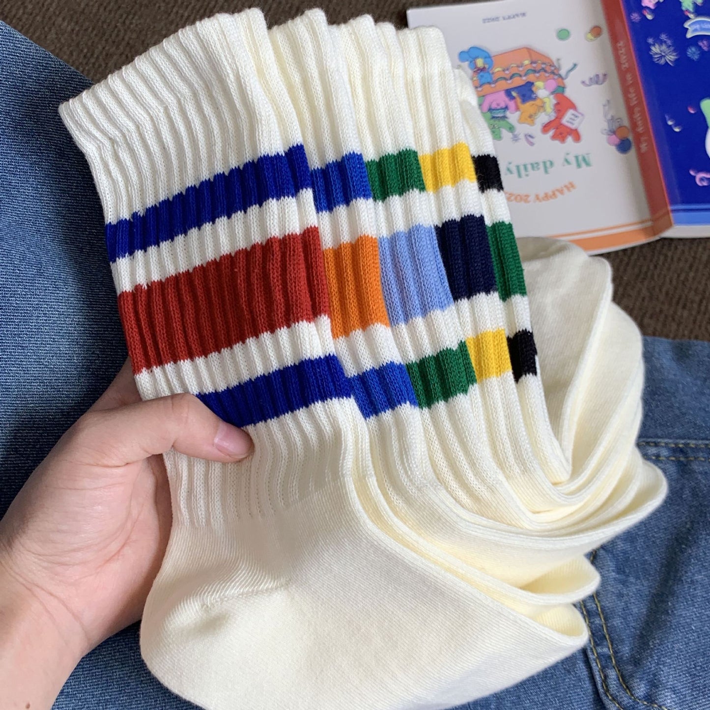 Contrast Striped Athletic Socks