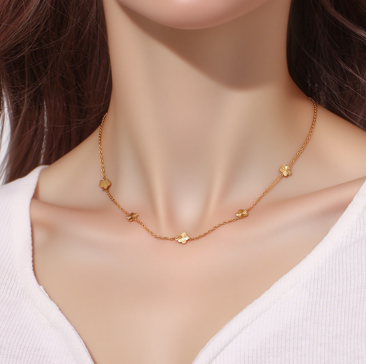 Stylish Minimalist Clavicle Small Pendant Necklace